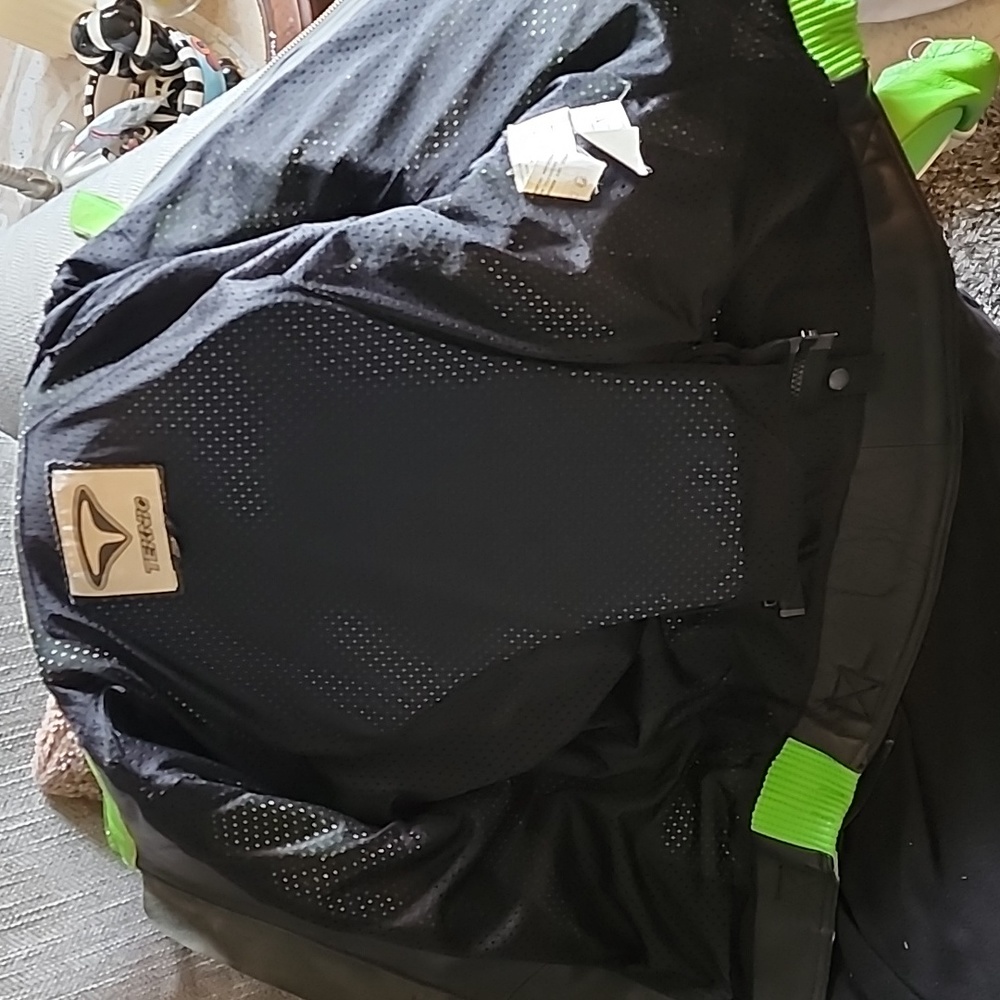 Teknic motorcycle jacket. White, Black, and Green. Size 44, 54. Great condition - Picture 4 of 9